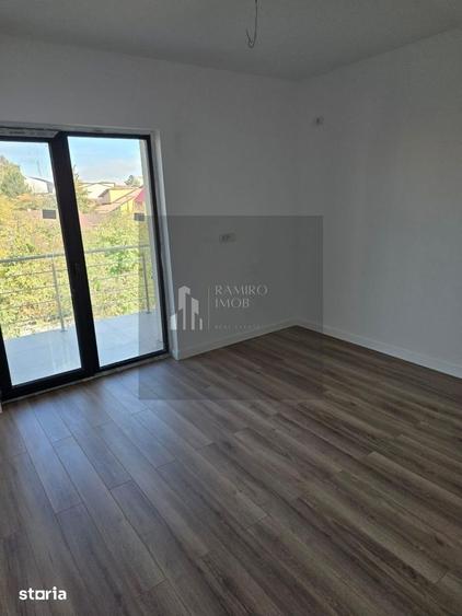 Apartament cu 3 camere decomandat în Giurgiului