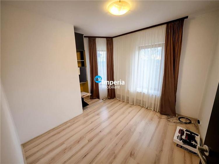 Apartament cu 3 camere decomandat, mobilat în Galata