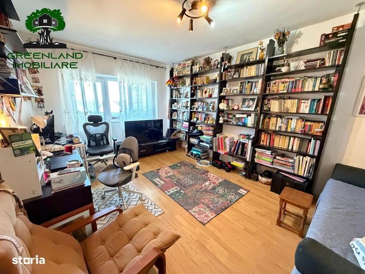 Apartament cu 3 camere decomandat în Ultracentral