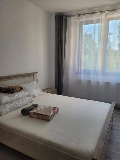 Apartament cu 2 camere semidecomandat în Cornitoiu