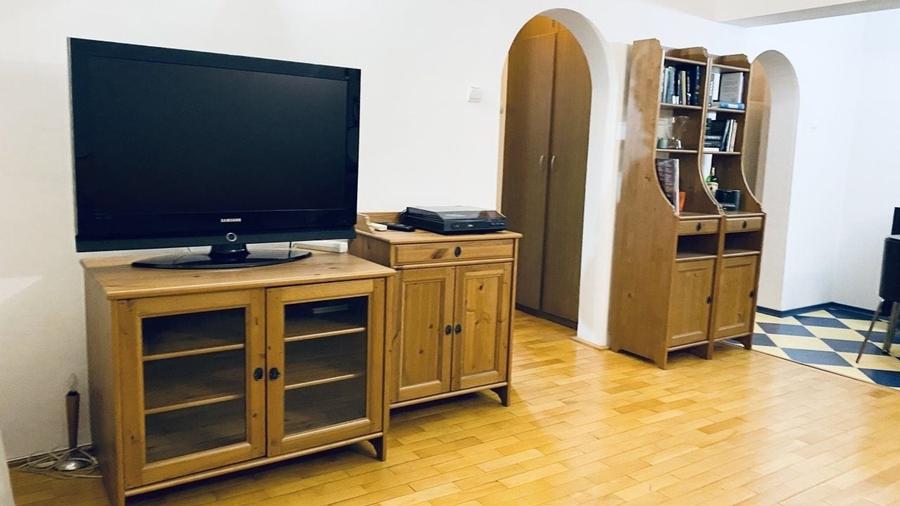 Apartament cu 2 camere semidecomandat în Tineretului