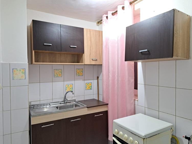 Apartament semidecomandat în Militari