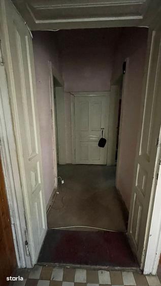 Casă cu 2 camere cu Teren 100 Mp în Bartolomeu