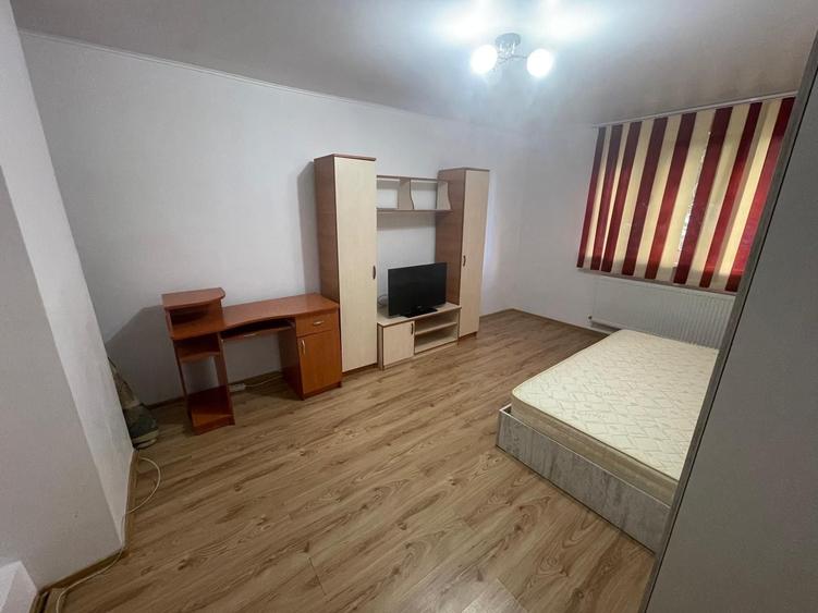 Inchiriere apartament cu o camera - 1