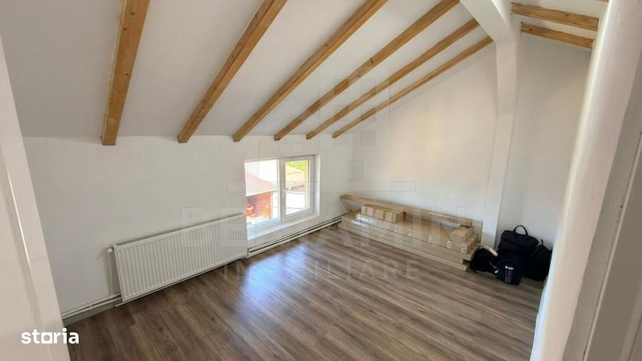 Casă cu 4 camere în Brestei