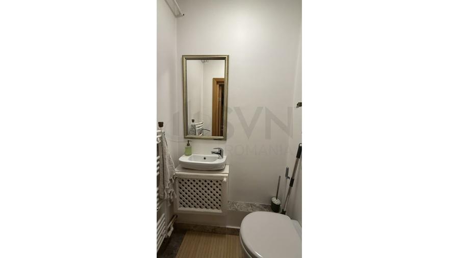 Apartament cu 3 camere decomandat, mobilat în Unirii