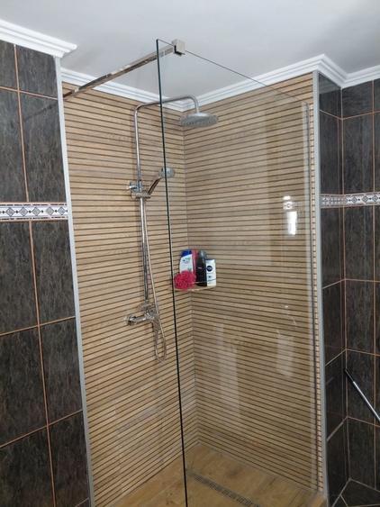 Casă cu 4 camere în Horea