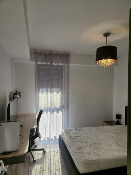 Apartament cu 3 camere decomandat, mobilat în Pantelimon