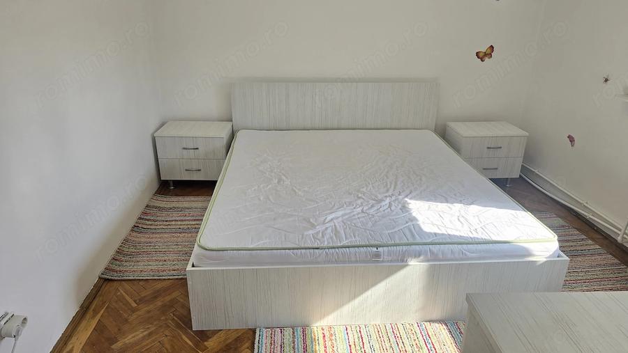 Apartament cu 2 camere decomandat în Dacia