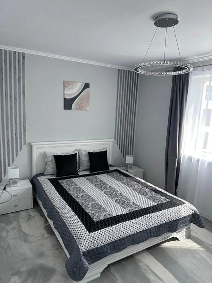 Apartament cu 2 camere decomandat în Florești