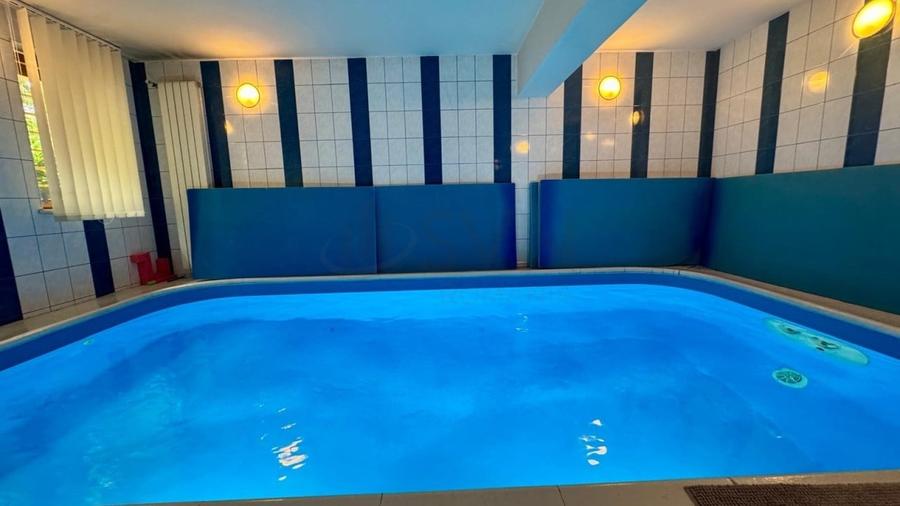 Apartament cu 2 camere decomandat în Capitale