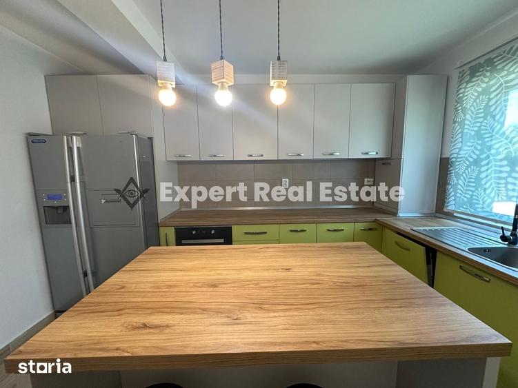 Casă cu 4 camere cu Teren 300 Mp în Central