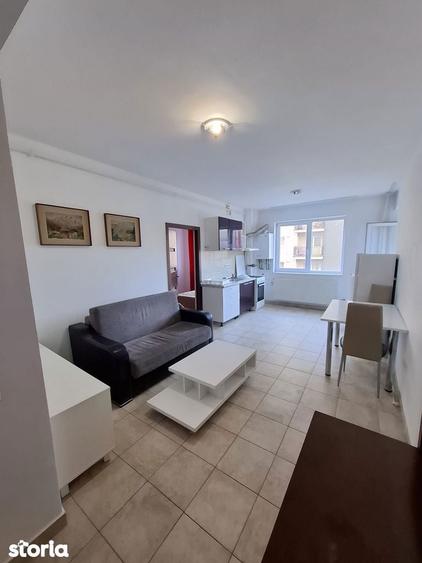 Apartament cu 3 camere decomandat în Baciu