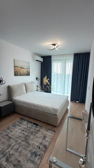Apartament cu 3 camere decomandat, mobilat în Băneasa