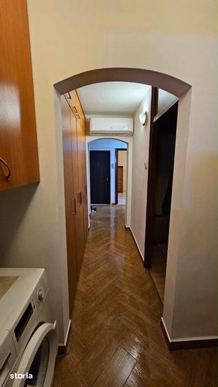 Apartament cu 3 camere decomandat în Lăpuș Argeș