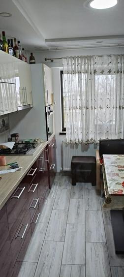 Apartament cu 2 camere decomandat în Tineretului