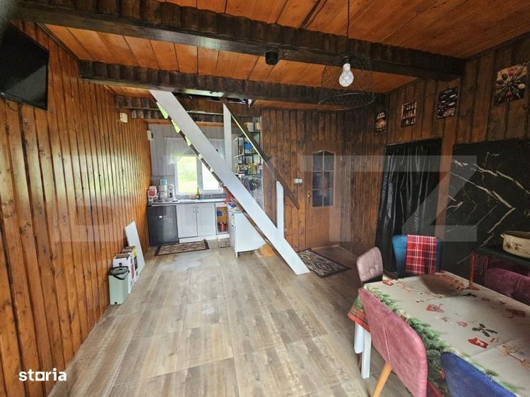 Casă cu 2 camere cu Teren 250 Mp în Sălciua
