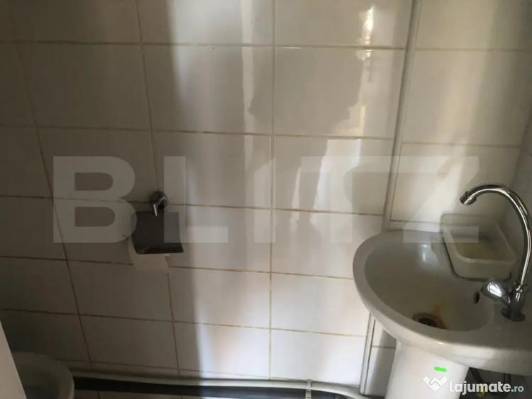 Spațiu comercial, de 50 mp, în Central