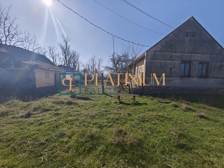 Casă individuală cu 2 camere cu Teren 5003 Mp în Cebza