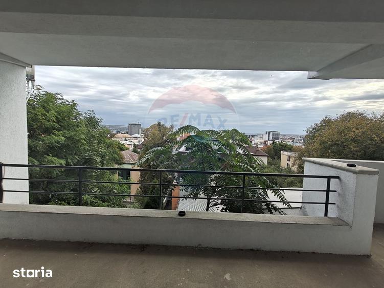 Spațiu comercial, de 167 mp, în Gruia