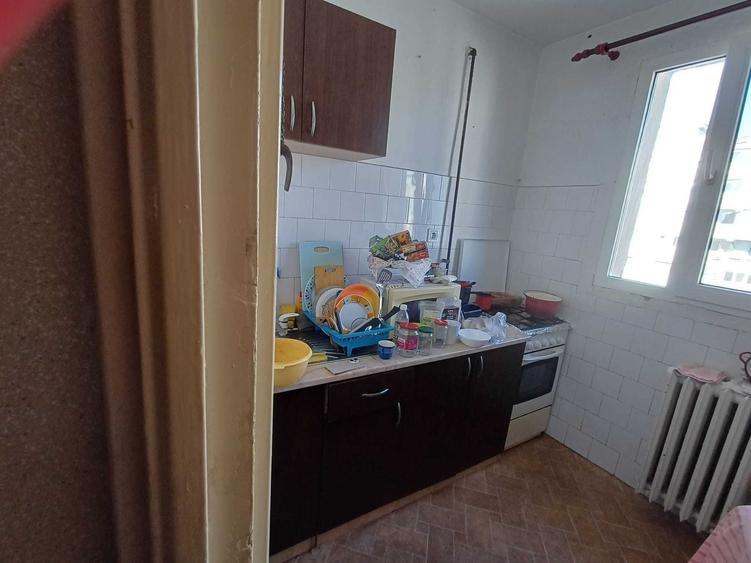 Apartament cu 2 camere decomandat în Circumvalațiunii