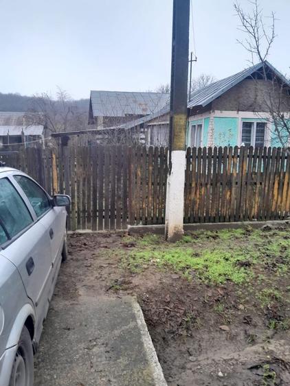 Casă cu 3 camere în Valea Cucului