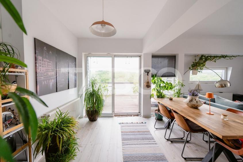 Penthouse cu 3 camere decomandat, mobilat în Cisnădie
