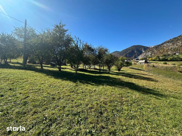 Teren intravilan in zona Magura Zarne?ti Pe?tera