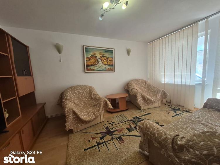 De inchiriat Apartament tip duplex cu 3 camere /etaj 1 - 6