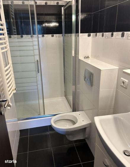 AP. 3 CAMERE BD. LAMINORULUI, LOC PARCARE, CENTRALA, BOXA, COMISION 0% - 2