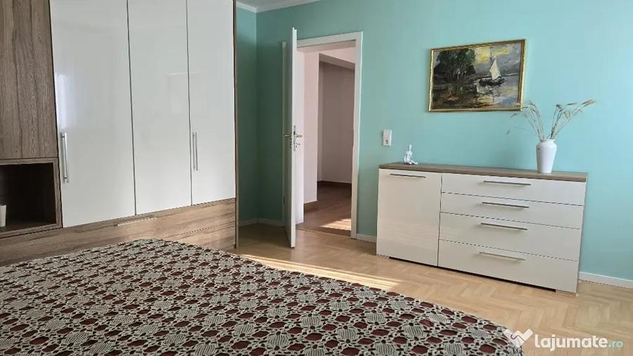 Casă cu 5 camere cu Teren 665 Mp în Progresul