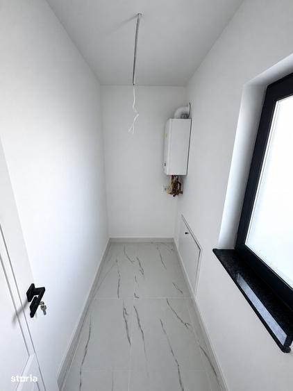 Casă cu 4 camere cu Teren 300 Mp în Rediu