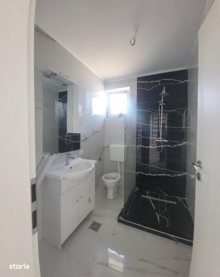 Casă cu 4 camere în Vârteju