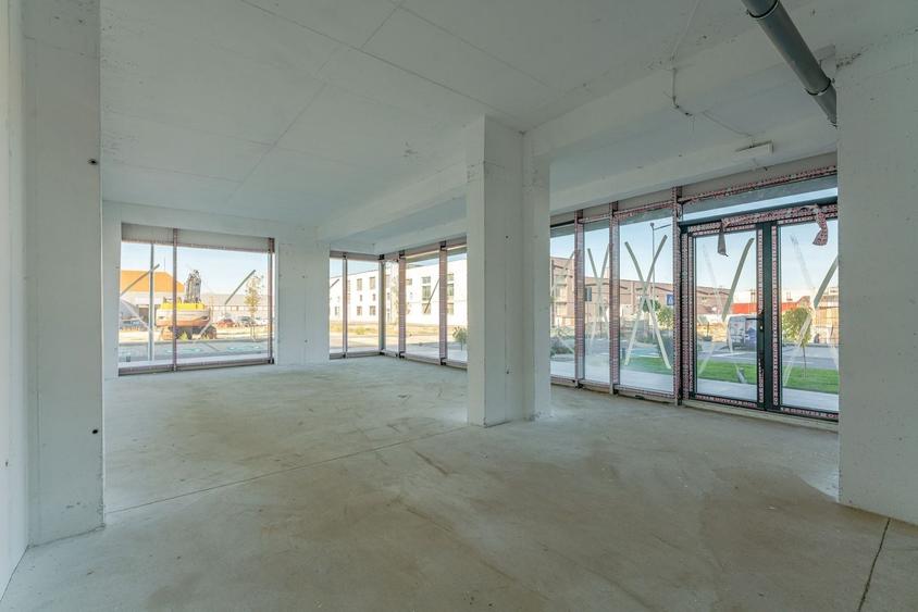 Spațiu comercial, de 159 mp, în Bartolomeu