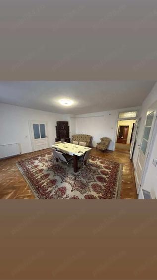 Apartament cu 4 camere decomandat în Ultracentral
