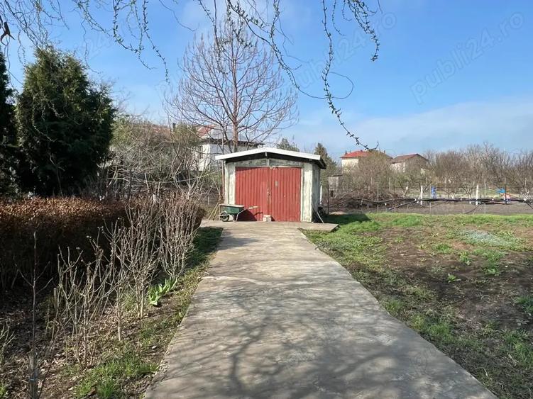 Casă cu 3 camere cu Teren 1476 Mp în Gruiu