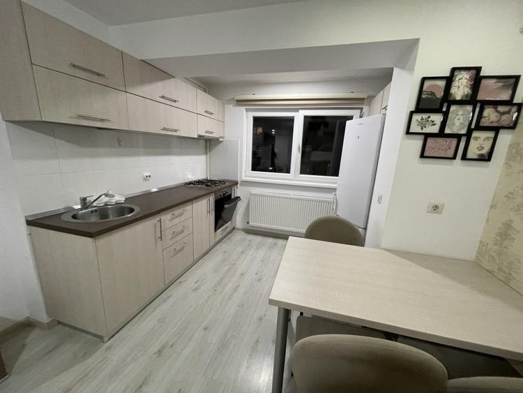 Apartament cu 2 camere decomandat, mobilat în Theodor Pallady