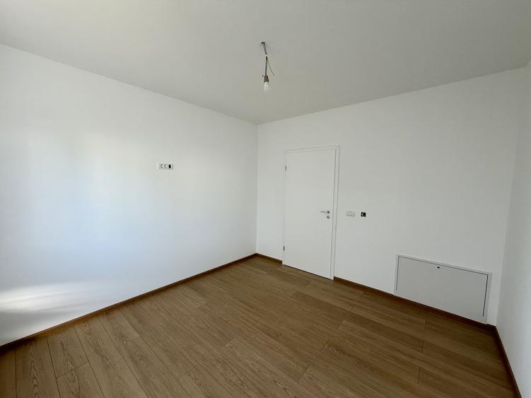 Duplex cu 3 camere cu Teren 300 Mp în Moșnița Nouă