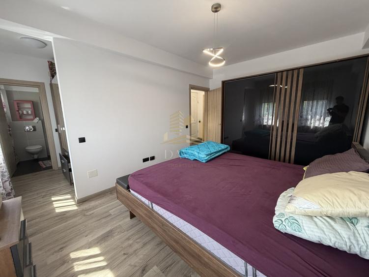 Duplex cu 5 camere cu Canalizare în Borhanci