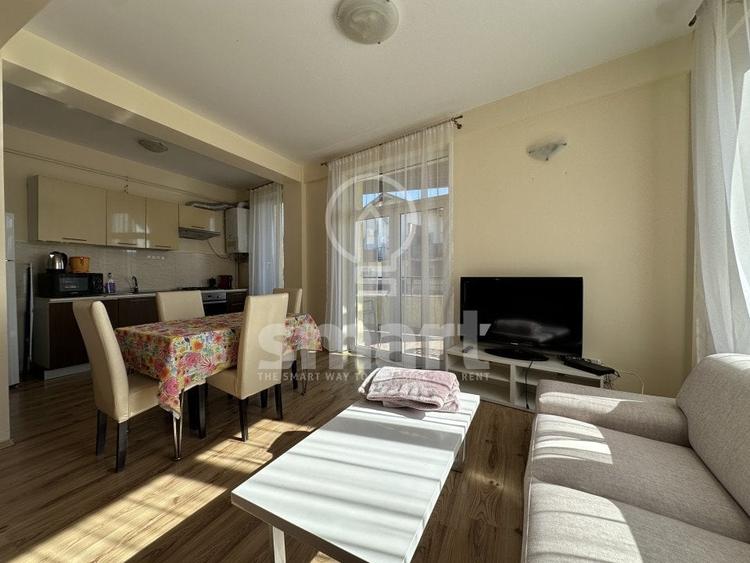 Apartament cu 4 camere semidecomandat, mobilat în Zorilor