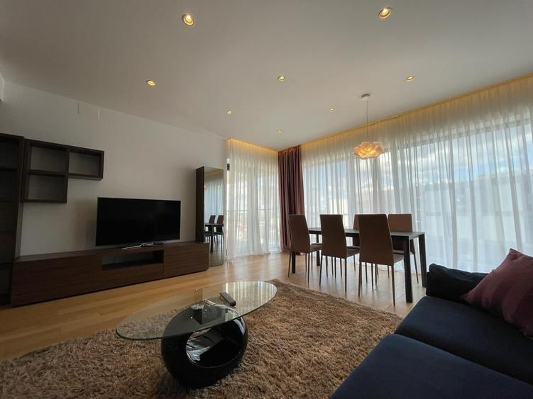 Apartament cu 3 camere decomandat în Herăstrău — fotografia 1