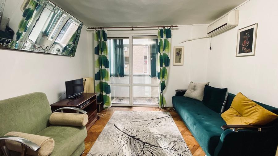 Apartament cu 2 camere semidecomandat în Cișmigiu
