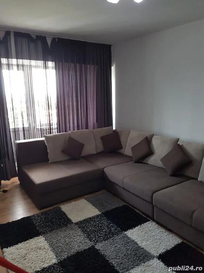 Apartament cu 4 camere decomandat în Filiași