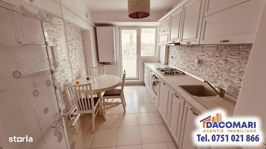 Apartament cu 3 camere decomandat în Mazepa 1 — fotografia 3
