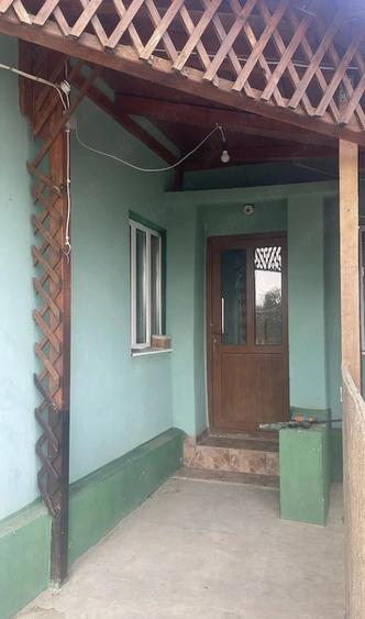 Casă cu 1 camere cu Teren 2190 Mp în Scutelnici