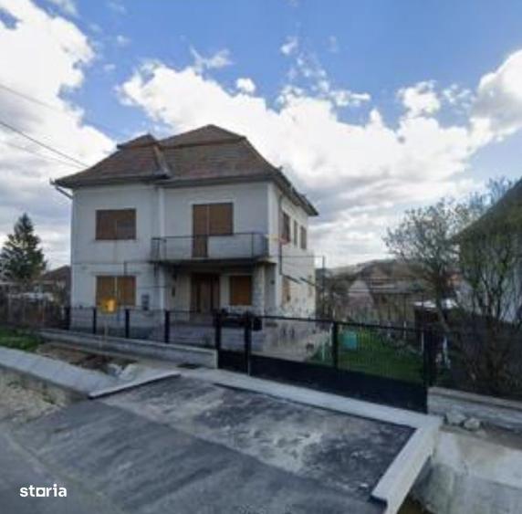 Casă cu 2 camere în Unirea