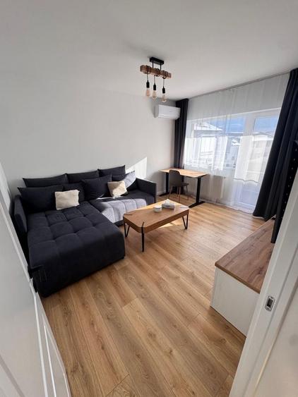 Apartament cu 2 camere decomandat în Florești