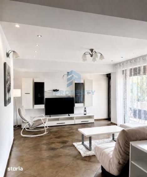 Apartament cu 3 camere decomandat în Primăverii