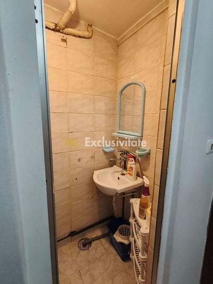 Apartament cu 2 camere semidecomandat, mobilat în 9 Mai