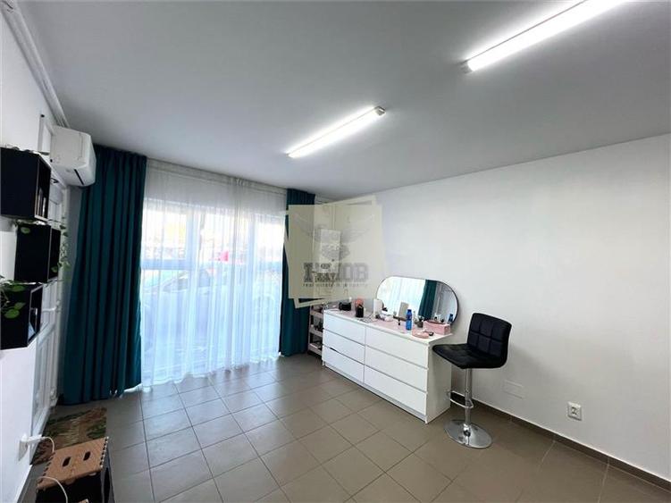 Spațiu comercial, de 30 mp, în Exterior Vest